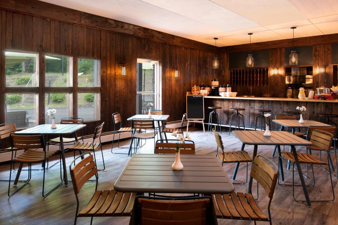 Roaring Brook Ranch Resort Lake George Exterior photo